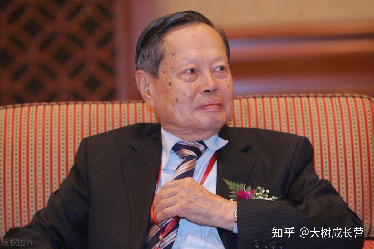 杨振宁